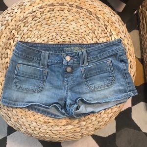 👣American Eagle shorts